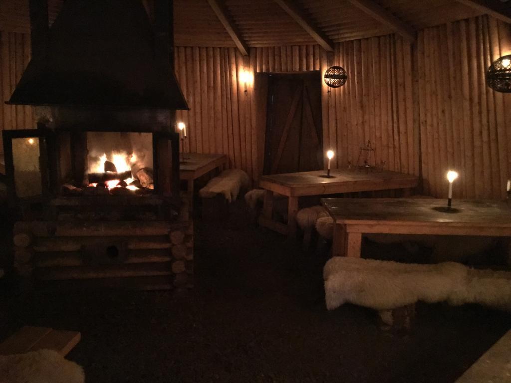 Stf Kolarbyn Eco-Lodge Skinnskatteberg Extérieur photo